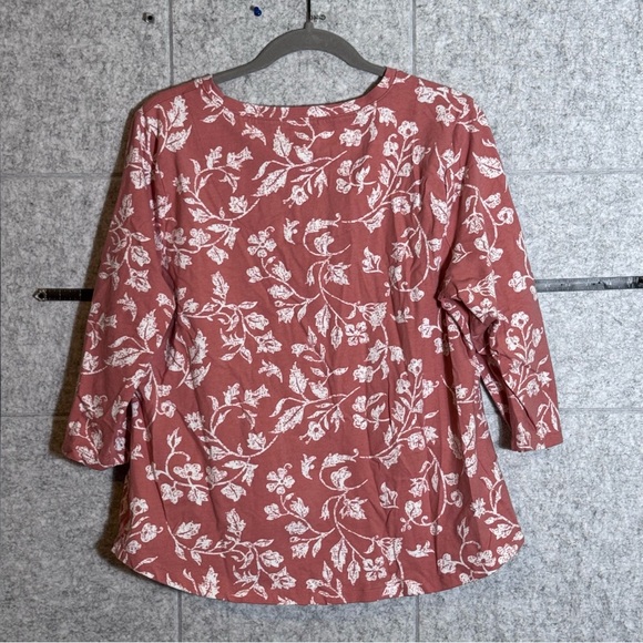 Floral Print Women's Top - Picture 5 of 7